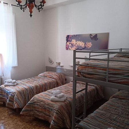 Locazione Lety 호텔 산 피에로 아 시에베 외부 사진